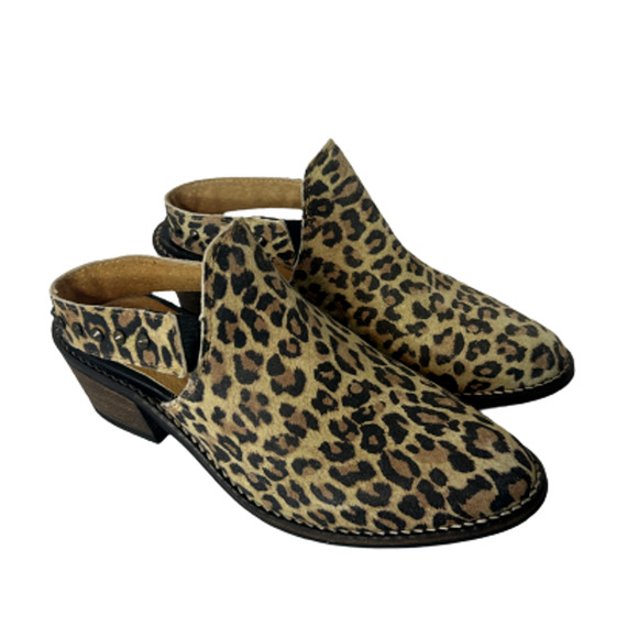 Very Volatile Leopard Bootie Adamo Animal Print Slingback Mule Women's Size 7 - Picture 2 of 8